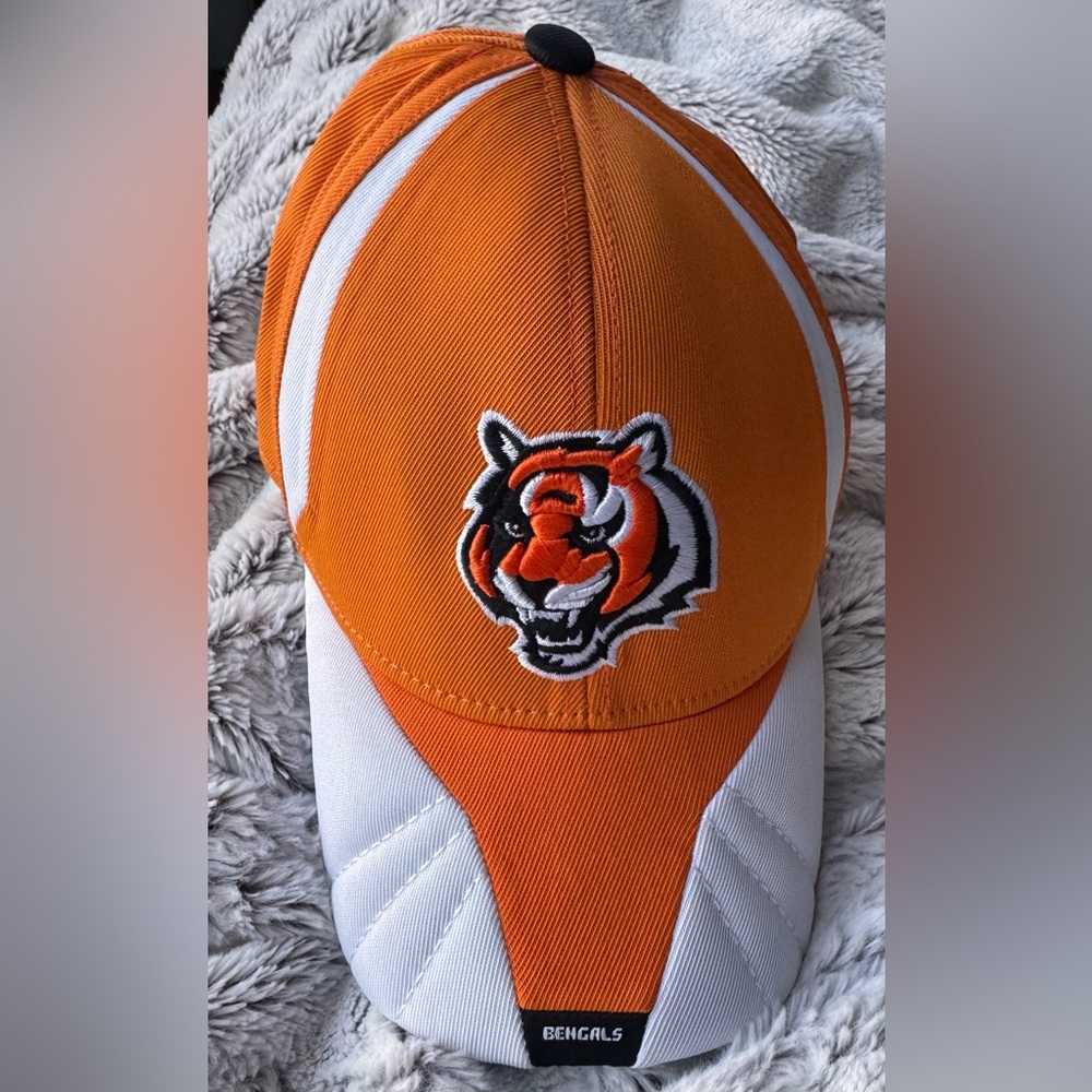 NFL Reebok Bengals Hat- RARE - Picture 1 of 7